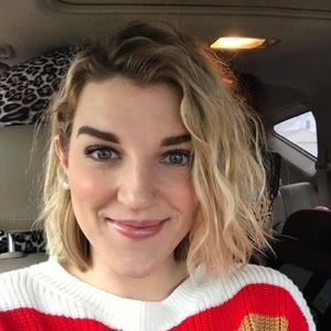 Meet your Posher, Heidi